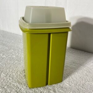 Vintage Tupperware Avocado Green Pick A Deli Pickle Keeper Olive Keeper 3Pcs